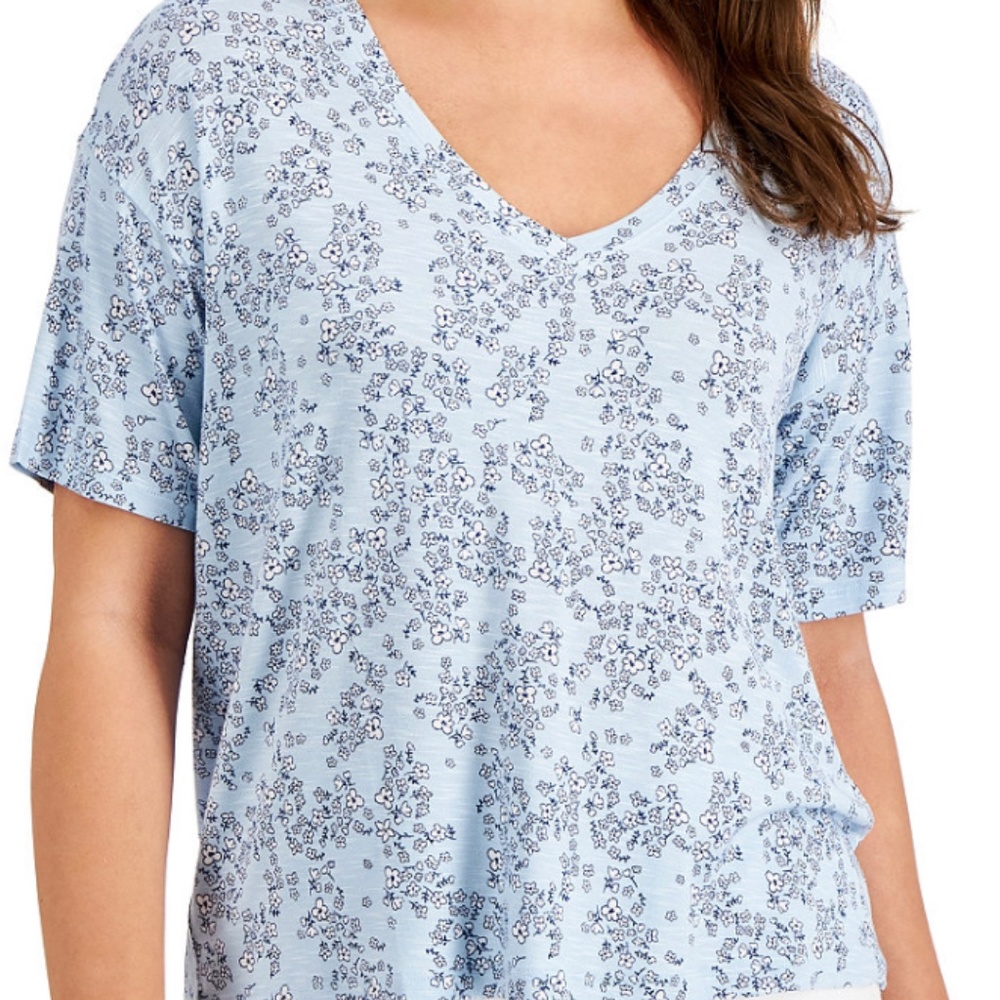 Women’s drop-shoulder floral print T-shirt